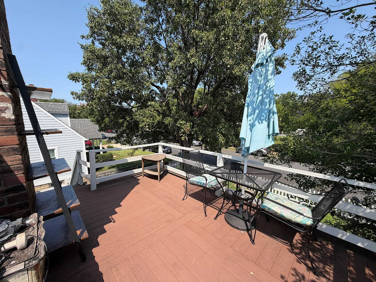 1 bed, 1000 sqft, $1,950 — Photo 3