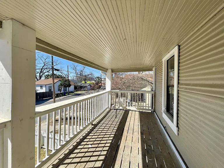 127 Sandmeyer St #4 — Photo 3