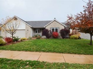 404 Badger Ln, Waunakee, WI 53597