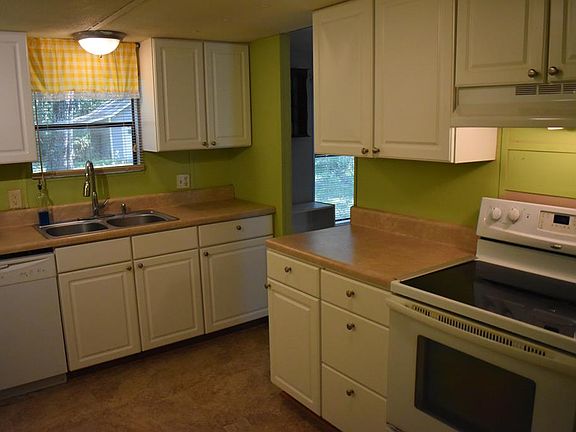 5th image of 4614 Chappell Dr