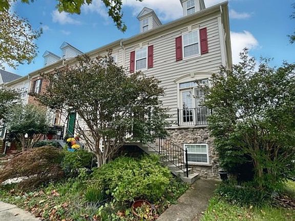 2nd image of 13101 Sutler Square Ter