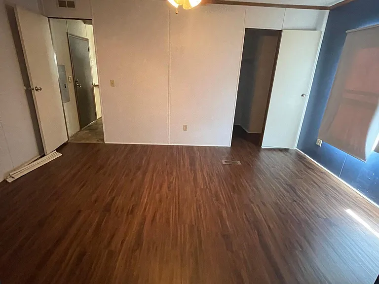 880 Cedar Lake Rd #61 — Photo 7