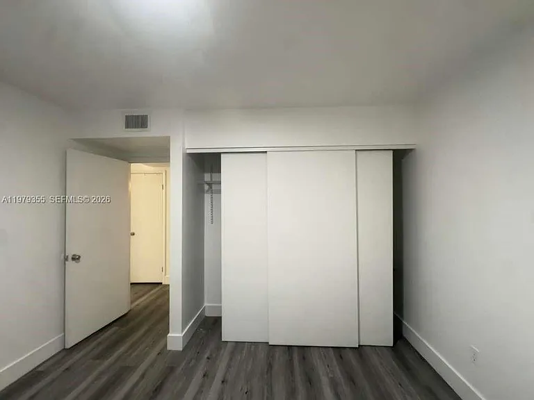 15330 SW 106th Ter #915 — Photo 3