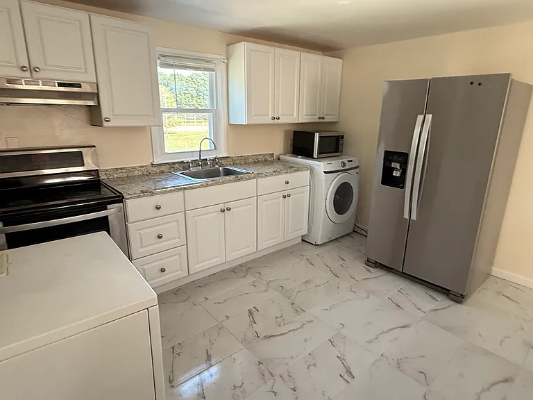 308 Myrtle St — Photo 7