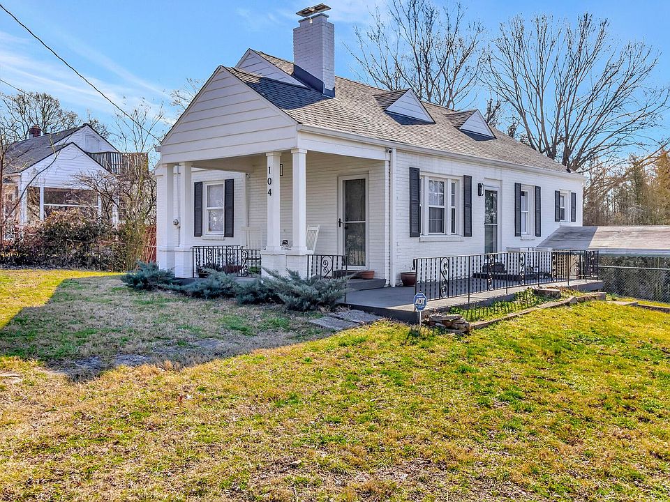 1st image of 104 Lorraine Ave