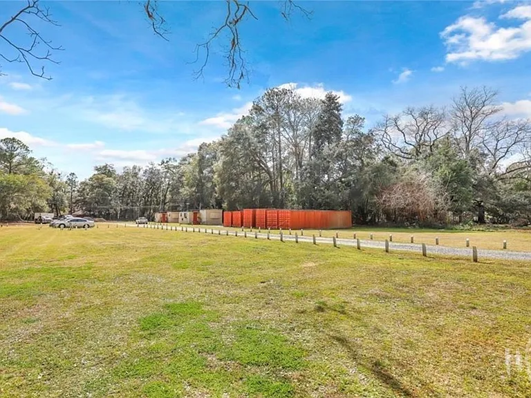 5013B Ogeechee Rd #10 — Photo 9