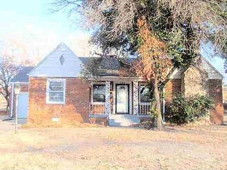 1st image of 145 Viola Ave