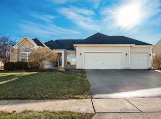 1991 Bald Eagle Dr, Grove City, OH 43123