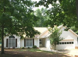 214 Manchester Dr, Newnan, GA 30265