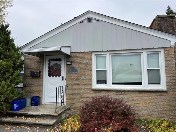149 Pleasant St, Cranston, RI 02910