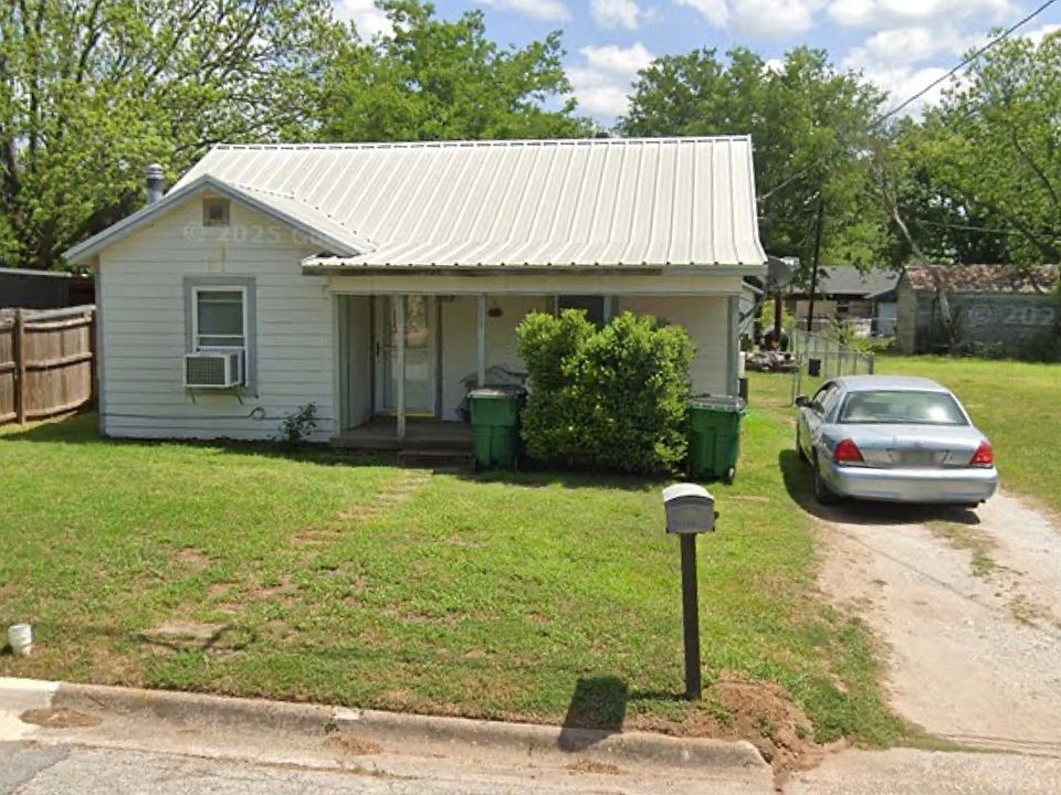 1st image of 1203 Jefferson St