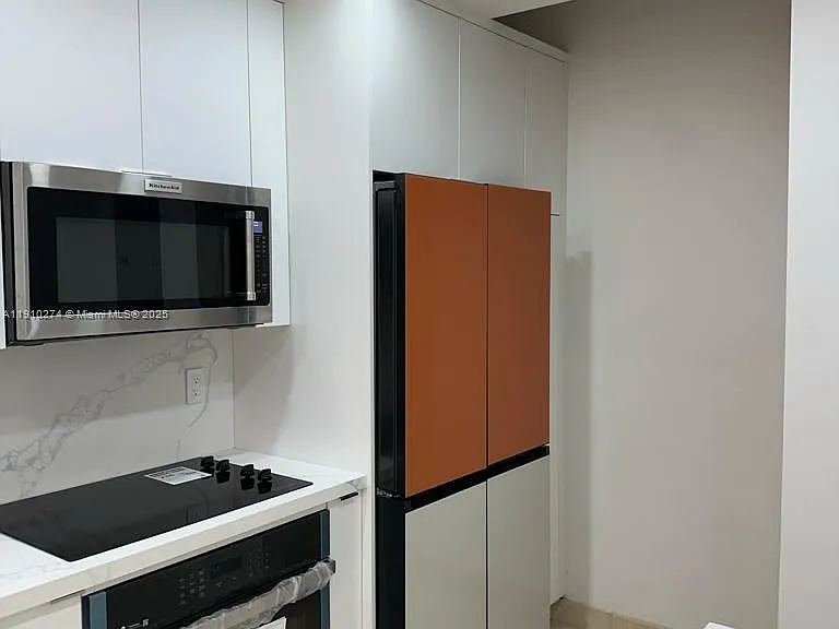 251 Crandon Blvd #430 — Photo 5