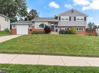 14 Burns Rd, Claymont, DE 19703