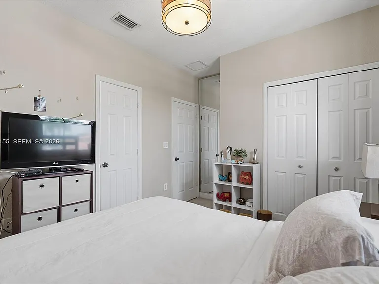 1016 NW 99th Psge — Photo 53