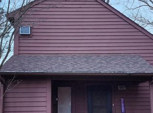 507 Wales Ct, Bushkill, PA 18324