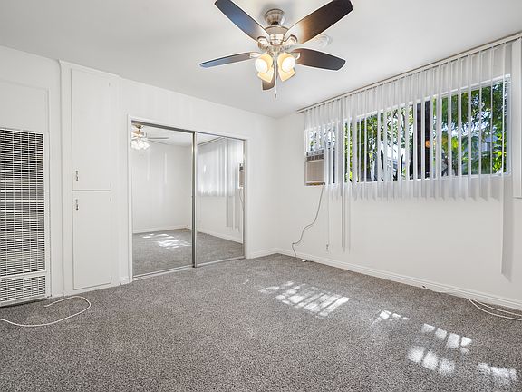 3rd image of 426 S Rexford Dr APT 5