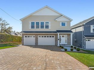 102 Charlton Ave, Lodi, NJ 07644