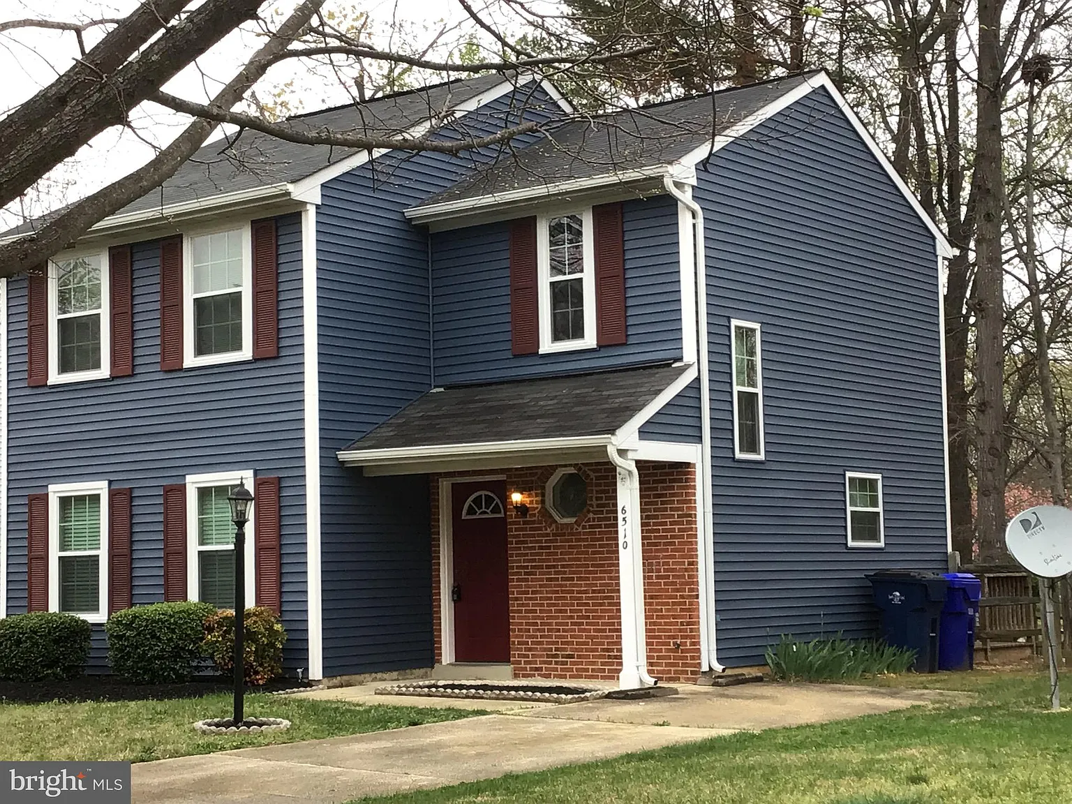 3 bed, 1.5 bath, 1324 sqft, $2,350 — Photo 3