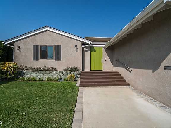 3rd image of 1009 Larker Ave