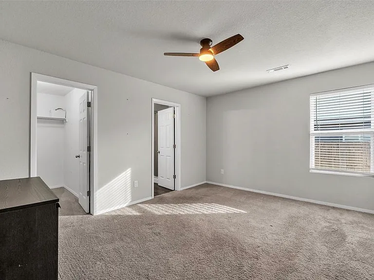 1170 S Kingfisher Ln — Photo 10