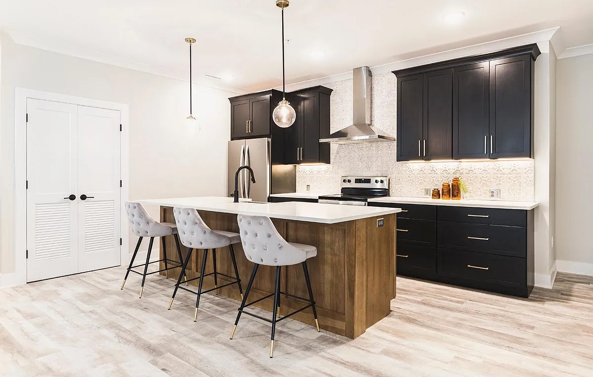 525 Ridge Street — Photo 1