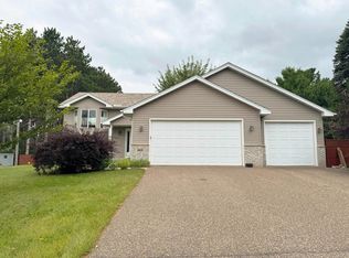 2615 Apple Tree Dr, Princeton, MN 55371