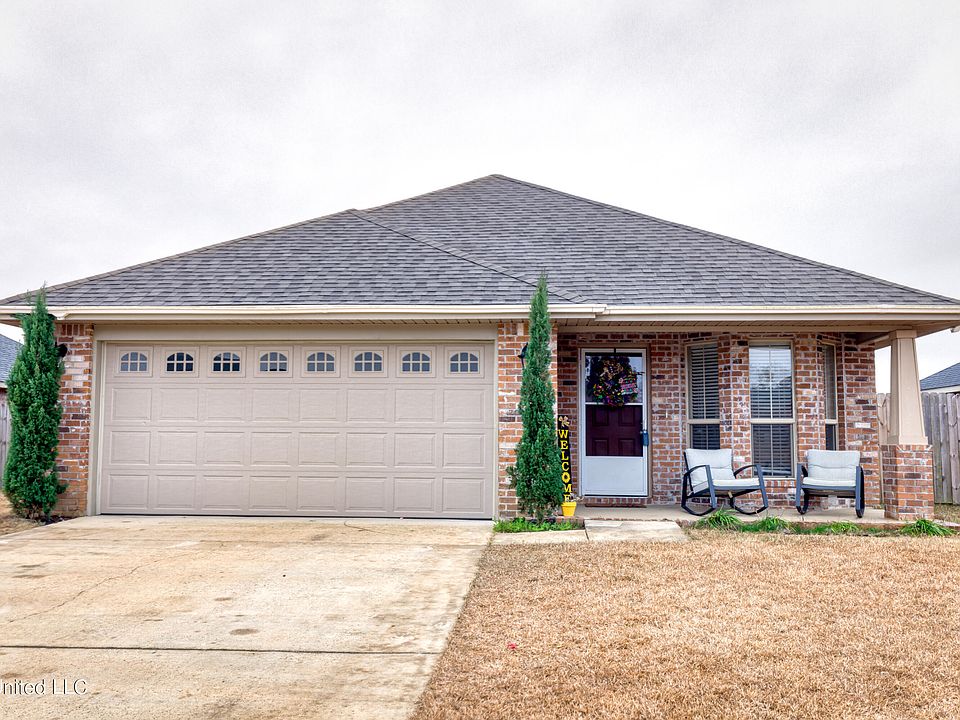 1st image of 18139 Canal Ct