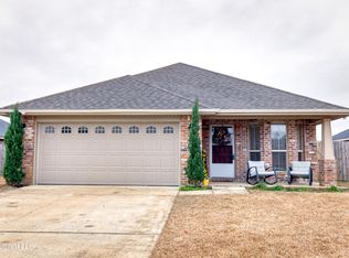 18139 Canal Ct, Gulfport, MS 39503