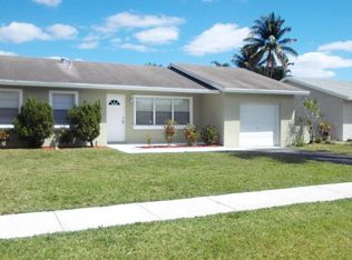 9457 Saddlebrook Dr, Boca Raton, FL 33496