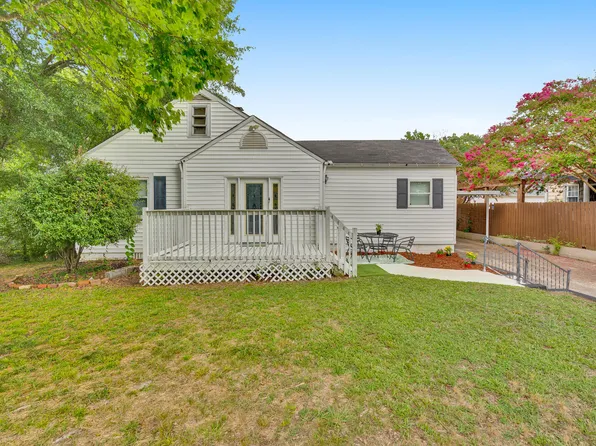 223 South Dr, Dalton, GA 30721