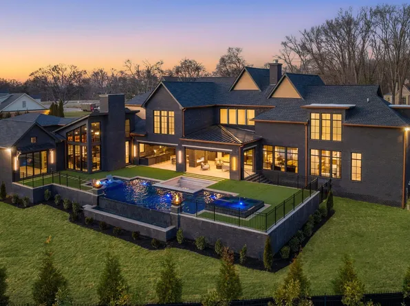 325 Gun Club Rd, Nashville, TN 37205