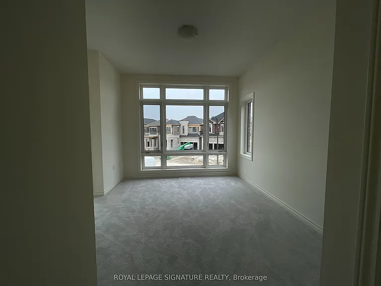 1231 Plymouth Dr — Photo 17