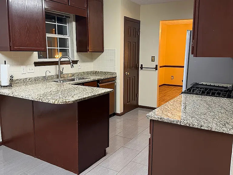 665 Durham Ridge Dr — Photo 13