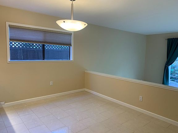5th image of 747 El Camino Real APT 6