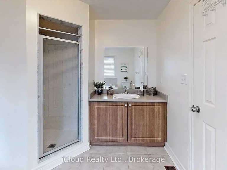 501 Downes Jackson Hts — Photo 19