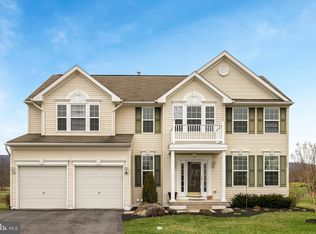 39 Tocati St, Thurmont, MD 21788