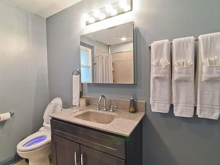 Bathroom 2