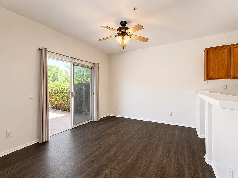39930 Alpine Union St #B — Photo 5