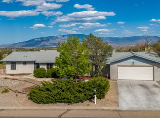 730 Comanche Rd SE, Rio Rancho, NM 87124