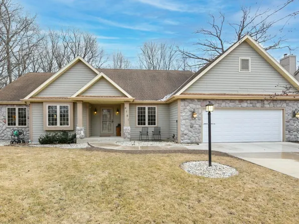 4781 West Woodland DRIVE, Franklin, WI 53132