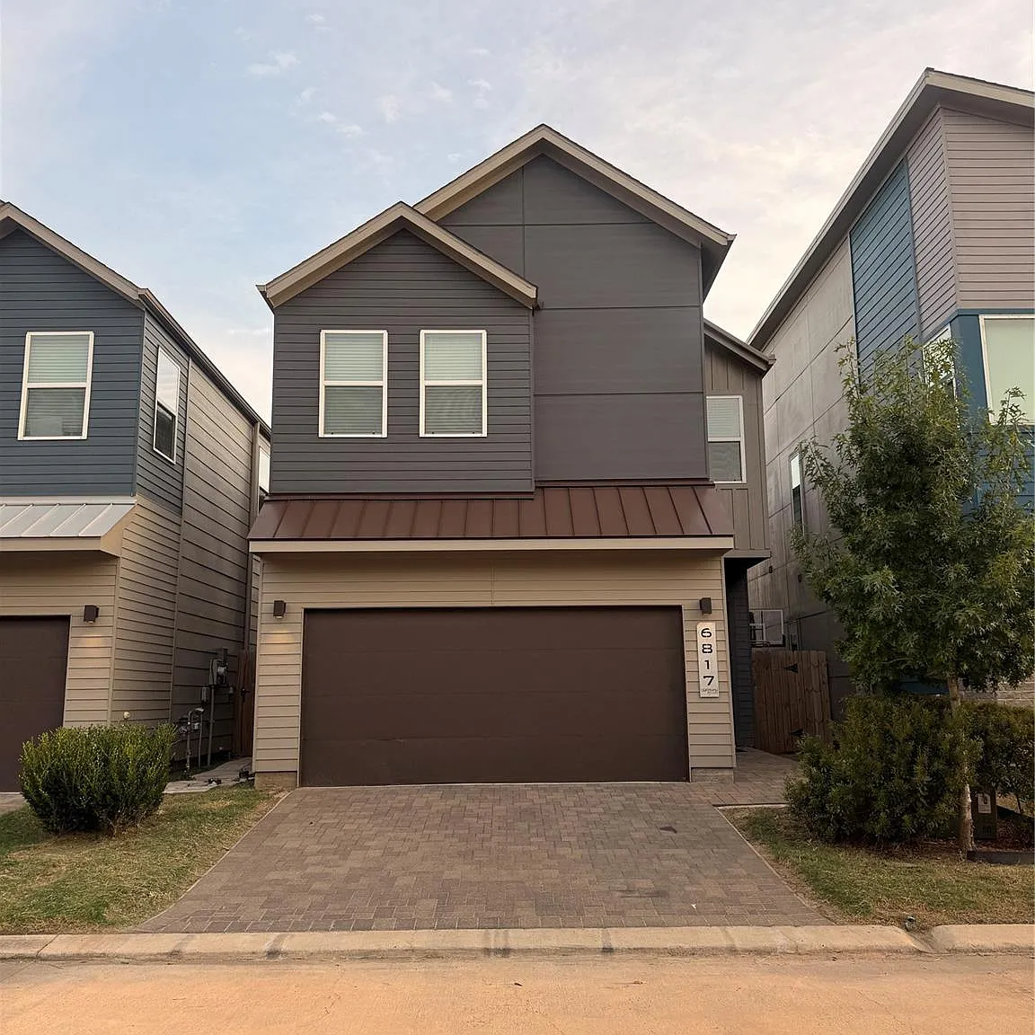 3 bed, 2.5 bath, 2044 sqft, $2,575 — Photo 1