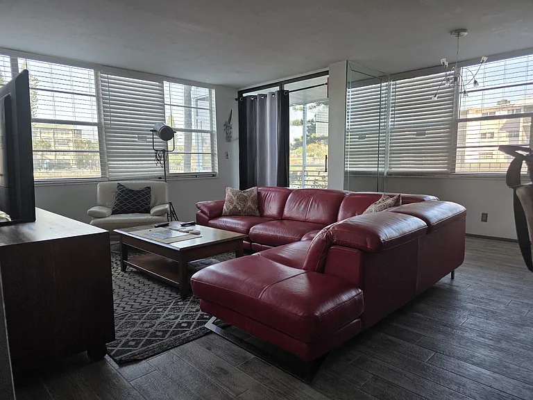 2741 Taft St #109 — Photo 13