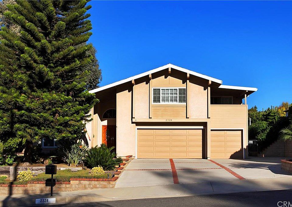 1st image of 2328 Pepperdale Dr