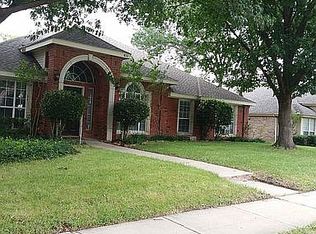 633 Post Oak Dr, Plano, TX 75025