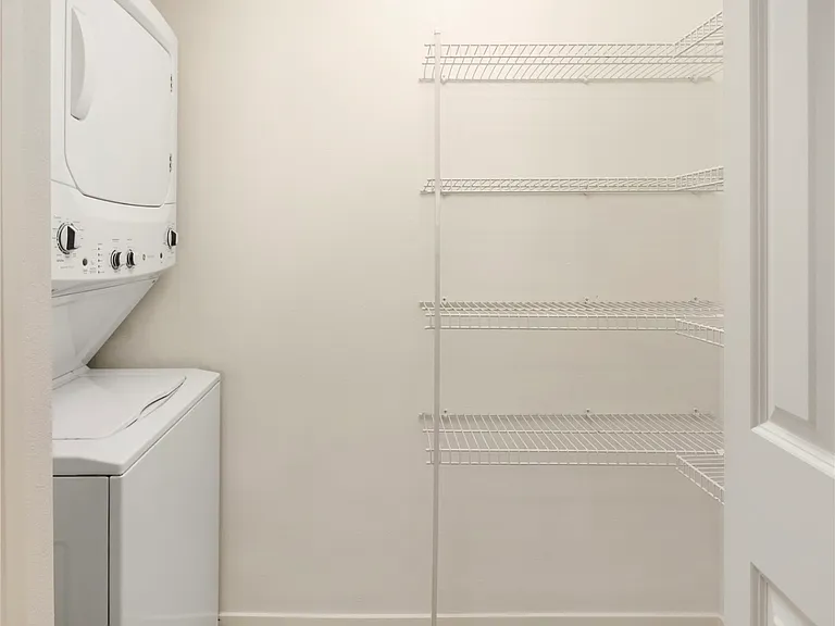 2901 NE Blakeley St #421 — Photo 16
