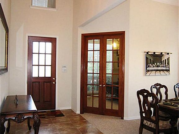 3rd image of 5303 Field Briar Ln