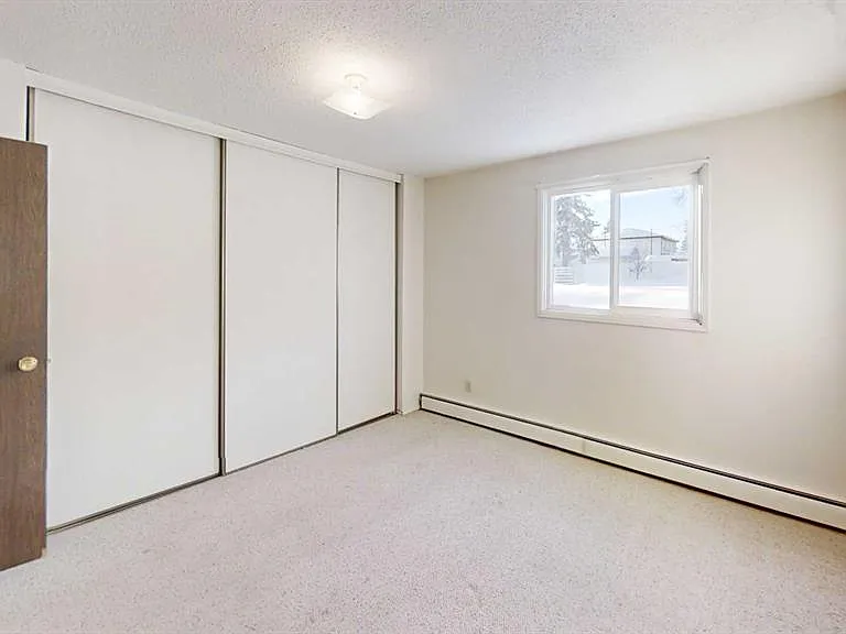 9656 Hillcrest Dr #105 — Photo 9