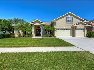 714 Citrus Wood Ln, Valrico, FL 33594