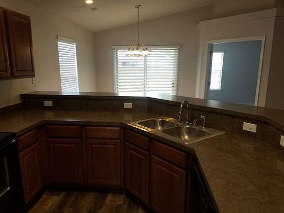2nd image of 11037 Chippewa Way