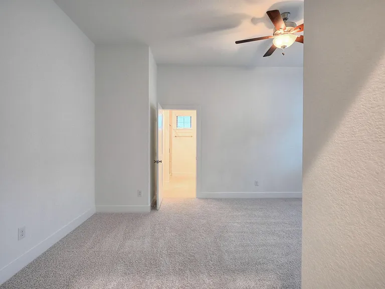 1535 Crystal Stream Dr — Photo 33